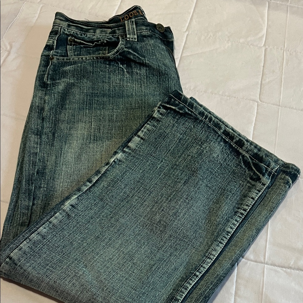 Versatile Blue Bootcut Jeans for Men